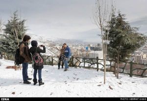 First-Snow-in-Tehran-26