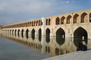khawju bridge isfahan2